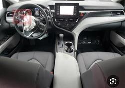 تۆیۆتا کامری